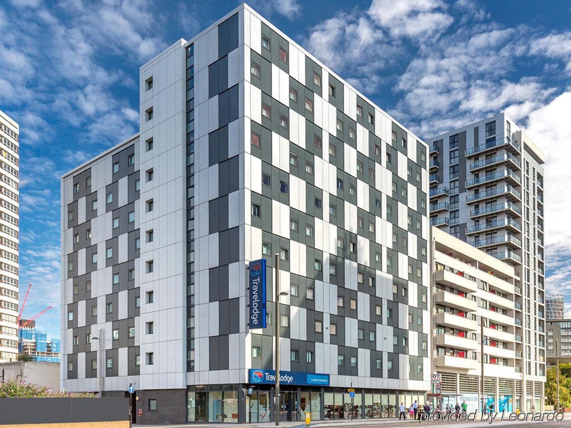 Travelodge London Stratford Hotel Buitenkant foto