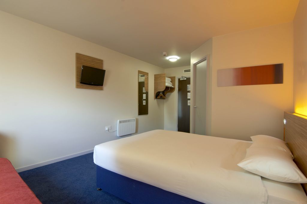 Travelodge London Stratford Hotel Buitenkant foto