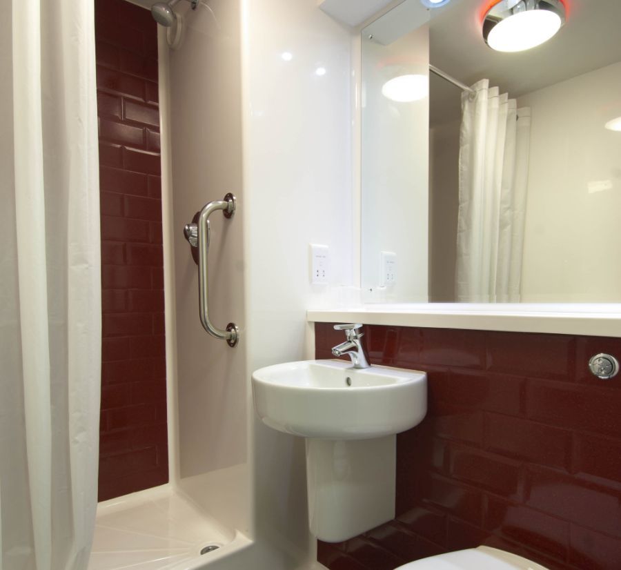 Travelodge London Stratford Hotel Buitenkant foto